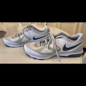 Nike Training Air Sculpt sneakers